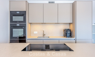 Ruim, modern gerenoveerde rijwoning te koop in het hartje van Nueva Andalucia’s golfvallei, Marbella 789983 