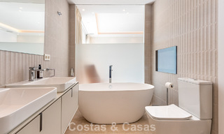 Ruim, modern gerenoveerde rijwoning te koop in het hartje van Nueva Andalucia’s golfvallei, Marbella 789995 