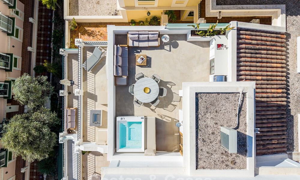 Ruim, modern gerenoveerde rijwoning te koop in het hartje van Nueva Andalucia’s golfvallei, Marbella 790009