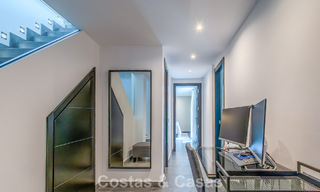 Ruim Spaans herenhuis te koop met een modern interieur in de Aloha-Golf gemeenschap in Nueva Andalucia, Marbella 790156 
