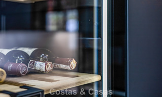 Ruim Spaans herenhuis te koop met een modern interieur in de Aloha-Golf gemeenschap in Nueva Andalucia, Marbella 790160 