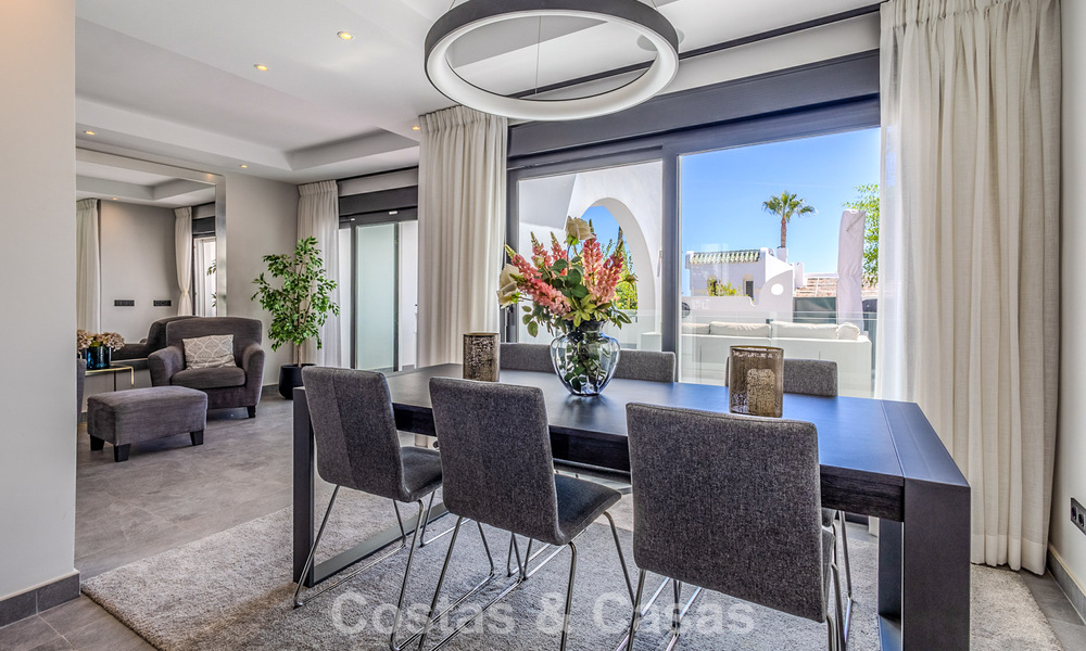 Ruim Spaans herenhuis te koop met een modern interieur in de Aloha-Golf gemeenschap in Nueva Andalucia, Marbella 790169