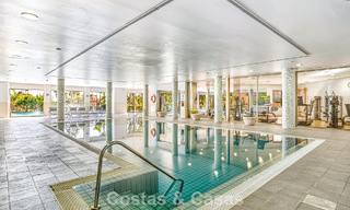 Instapklaar, gemoderniseerd penthouse te koop in een luxueus complex aan de Golden Mile van Marbella 790088 