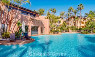 Instapklaar, gemoderniseerd penthouse te koop in een luxueus complex aan de Golden Mile van Marbella 790101 