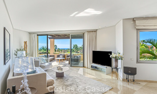 Instapklaar, gemoderniseerd penthouse te koop in een luxueus complex aan de Golden Mile van Marbella 790124 
