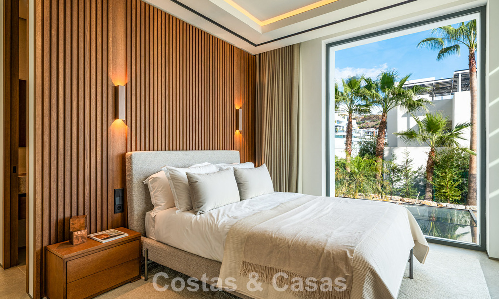 Indrukwekkende luxevilla met golf- en zeezicht te koop in La Quinta, Benahavis - Marbella 790206