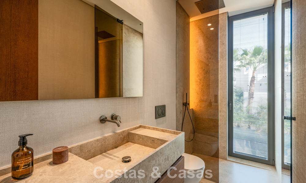 Indrukwekkende luxevilla met golf- en zeezicht te koop in La Quinta, Benahavis - Marbella 790207