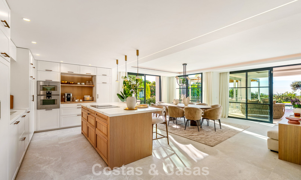 Eersteklas gerenoveerde luxevilla te koop, in een geprefereerde gemeenschap in La Quinta, Marbella - Benahavis 790222