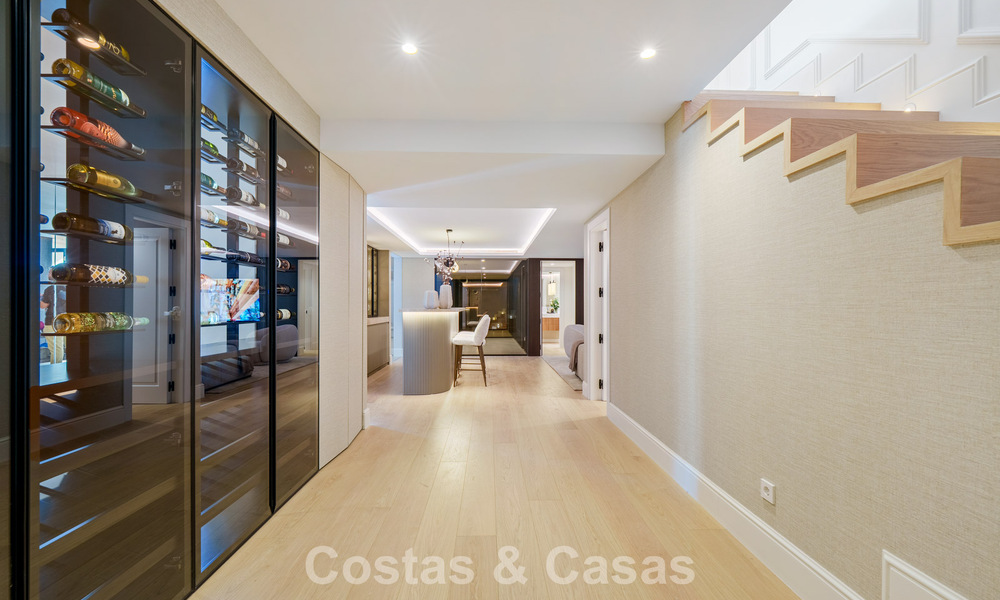 Eersteklas gerenoveerde luxevilla te koop, in een geprefereerde gemeenschap in La Quinta, Marbella - Benahavis 790258