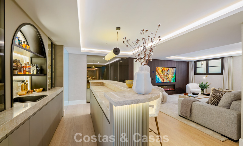 Eersteklas gerenoveerde luxevilla te koop, in een geprefereerde gemeenschap in La Quinta, Marbella - Benahavis 790260