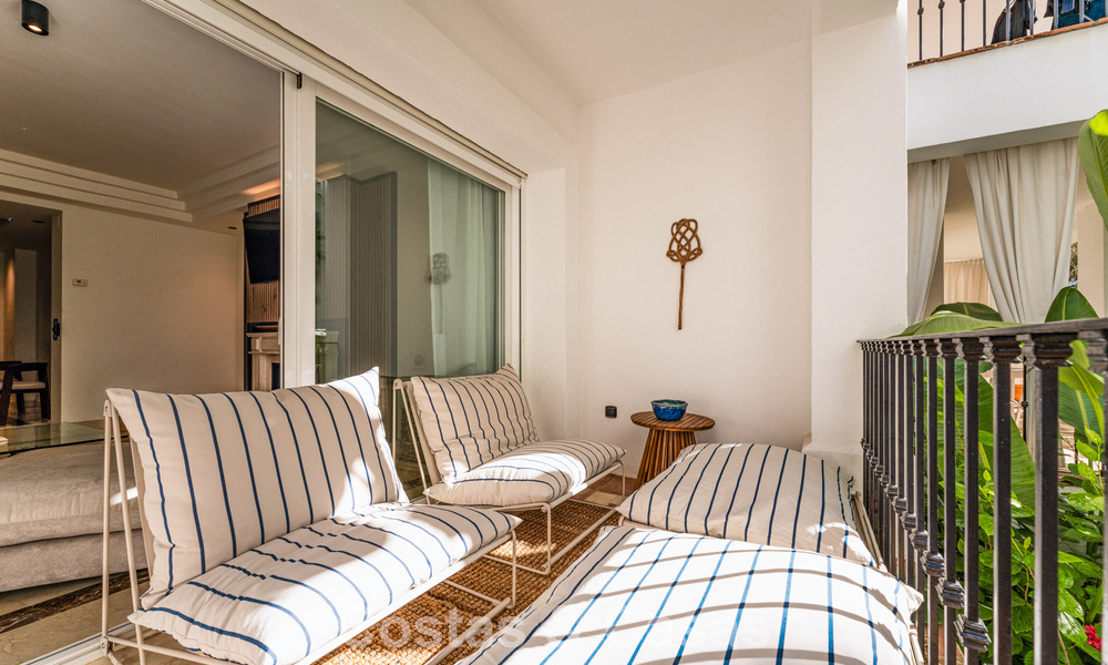 Modern gerenoveerd appartement te koop in een schitterend Sierra Blanca complex op de Golden Mile in Marbella 790295