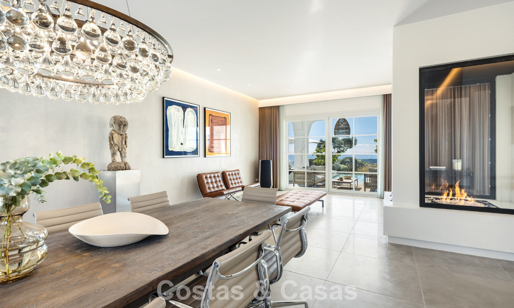 Mediterrane luxevilla met een klassieke architectuur te koop en zeezicht in het Marbella Club Resort in Benahavis 790360