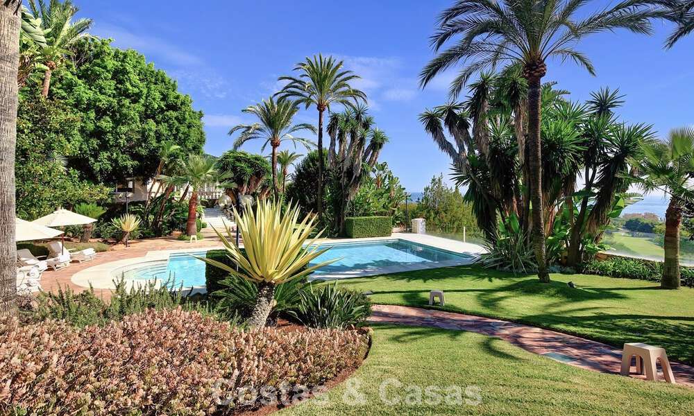 Paleisachtig landgoed met klassieke architectuur te koop in het oostelijke deel van Marbella 790439