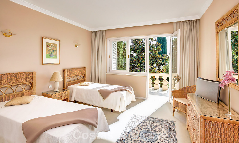 Paleisachtig landgoed met klassieke architectuur te koop in het oostelijke deel van Marbella 790457