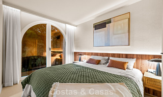 Instapklaar, eigentijds gerenoveerd, duplex appartement te koop met uitzicht op de golfbanen in La Quinta, Marbella - Benahavis 790458 