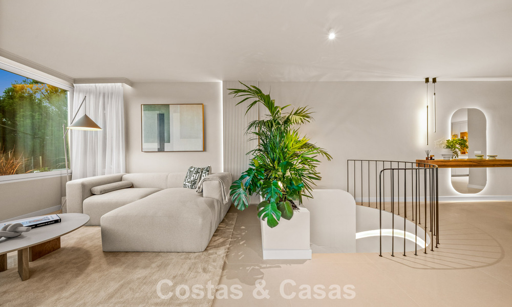 Instapklaar, eigentijds gerenoveerd, duplex appartement te koop met uitzicht op de golfbanen in La Quinta, Marbella - Benahavis 790508