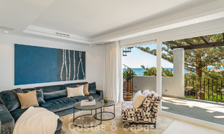 Eigentijds gerenoveerd ruim penthouse te koop op enkele stappen van het strand in San Pedro, Marbella 790533 