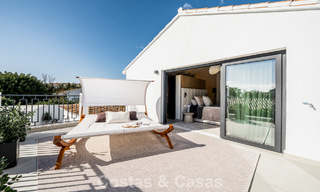Villa met moderne mediterrane flair te koop op enkele minuten lopen van het strand en centrum van San Pedro, Marbella 790571 