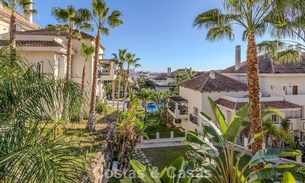 Luxe appartement te koop in een eersteklas resortcomplex in Nueva Andalucia, Marbella 790316