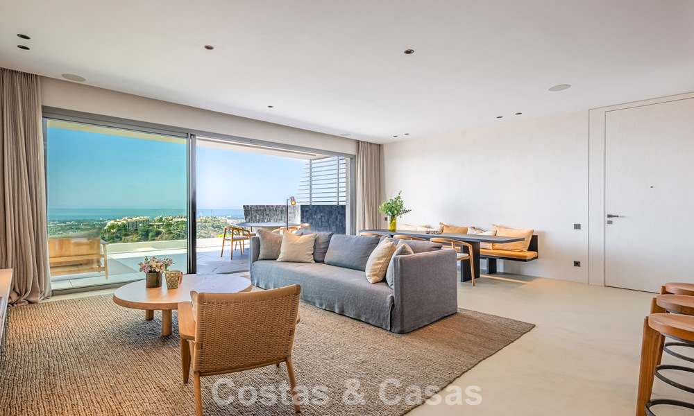 High-end luxe appartement te koop in een omheind boutique complex in Benahavis - Marbella 791179