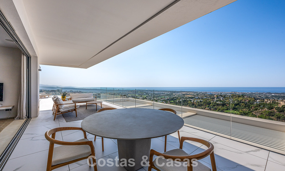 High-end luxe appartement te koop in een omheind boutique complex in Benahavis - Marbella 791189