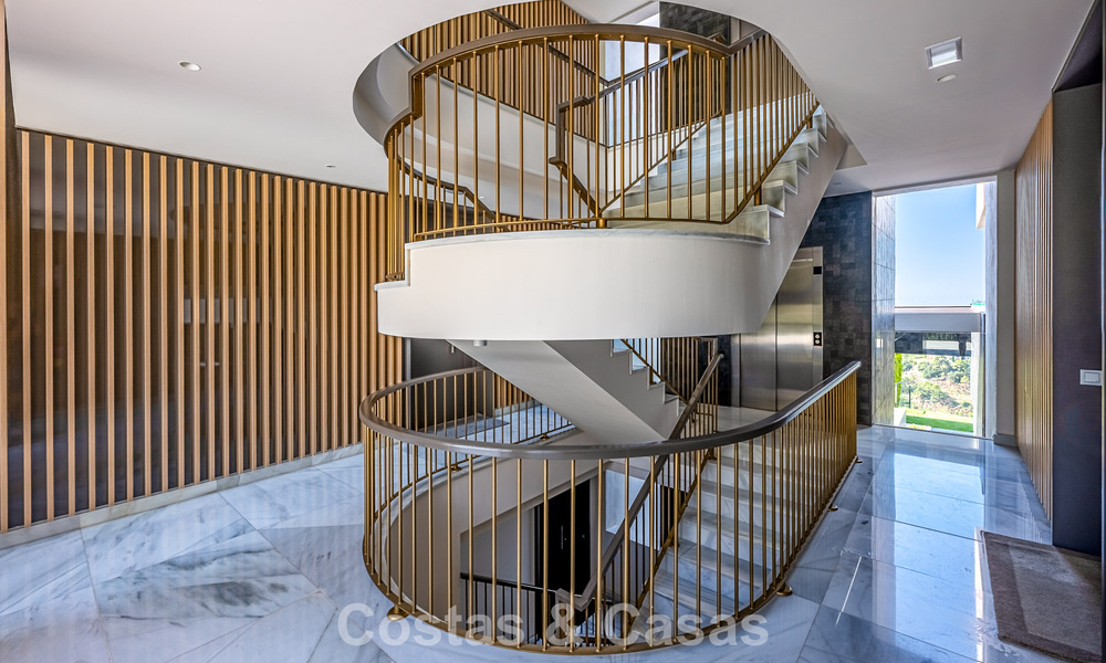 High-end luxe appartement te koop in een omheind boutique complex in Benahavis - Marbella 791206