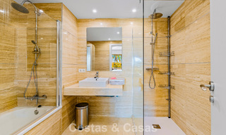 Tuinappartement met zeezicht te koop in een gated complex in Marbella - Benahavis 791249 