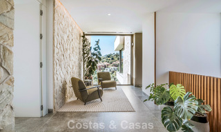 Luxevilla met geavanceerd design te koop met panoramisch zeezicht, binnen een prestigieus golfresort, Marbella - Benahavis 791033 