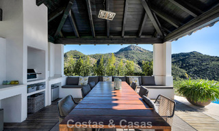 Royale, Spaanse luxevilla te koop, met subliem zeezicht in een gated community in Benahavis - Marbella 791236 