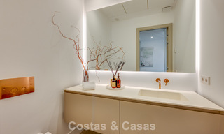 Indrukwekkende, eigentijdse villa te koop aan de golfbaan op de New Golden Mile tussen Marbella en Estepona 791389 