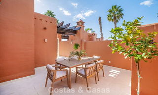 Prachtig, eigentijds, gerenoveerd townhouse met 4 slaapkamers te koop i/e gated community o/d Golden Mile van Marbella 791322 