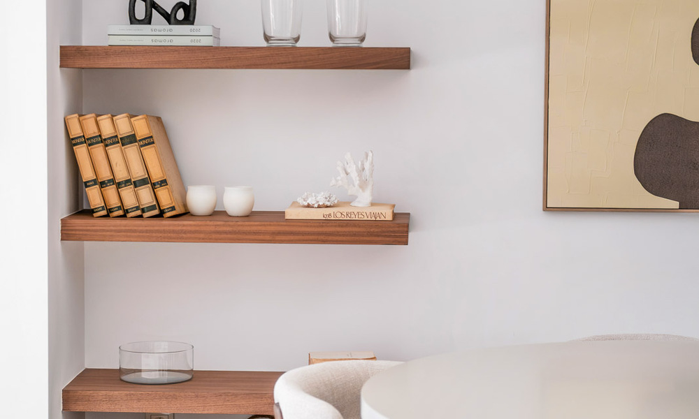 Prachtig, eigentijds, gerenoveerd townhouse met 4 slaapkamers te koop i/e gated community o/d Golden Mile van Marbella 791337