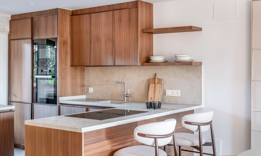 Gemoderniseerde luxe townhouse met 4 slaapkamers te koop op de Golden Mile van Marbella 791352