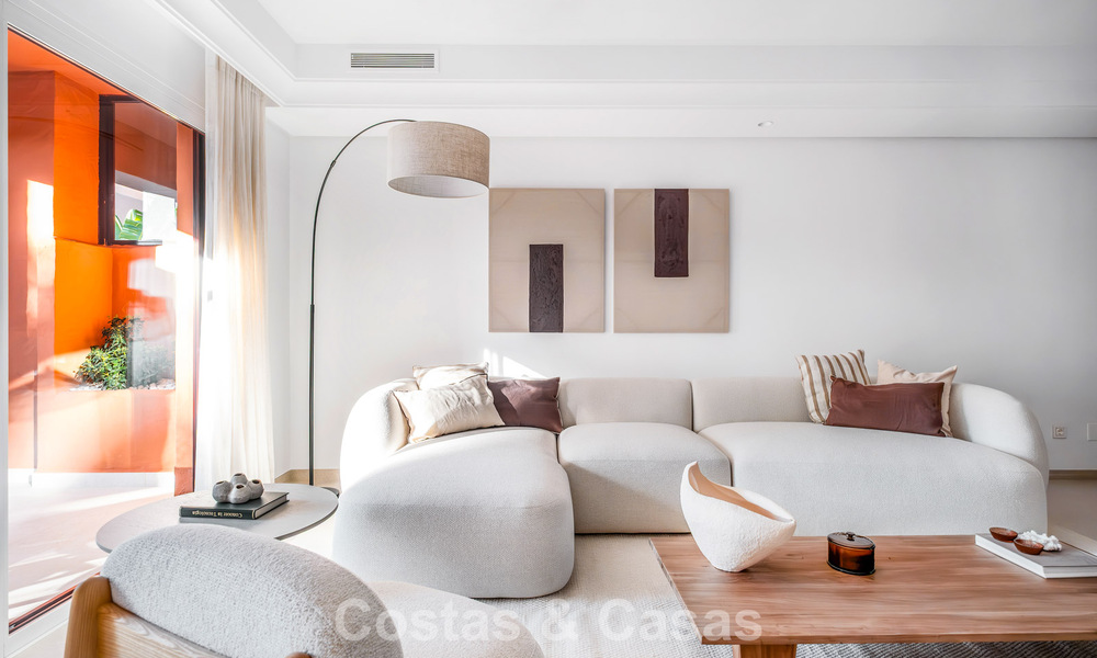 Gemoderniseerde luxe townhouse met 4 slaapkamers te koop op de Golden Mile van Marbella 791353