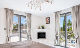 Exclusieve villa te koop, aan de golfbaan in een prestigieuze urbanisatie in Nueva Andalucia, Marbella 791424 