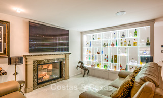 Exclusieve villa te koop, aan de golfbaan in een prestigieuze urbanisatie in Nueva Andalucia, Marbella 791443 