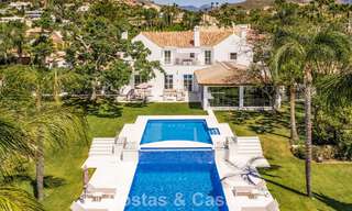 Exclusieve villa te koop, aan de golfbaan in een prestigieuze urbanisatie in Nueva Andalucia, Marbella 791450 