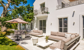 Exclusieve villa te koop, aan de golfbaan in een prestigieuze urbanisatie in Nueva Andalucia, Marbella 791455 