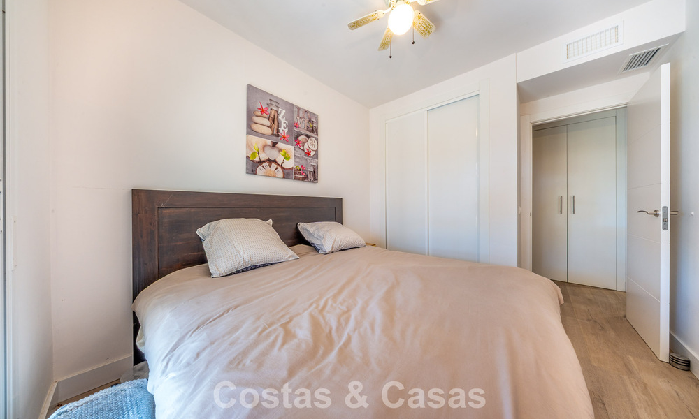 Eigentijd gerenoveerd appartement te koop in Nueva Andalucia op loopafstand van het strand en Puerto Banus, Marbella 790909