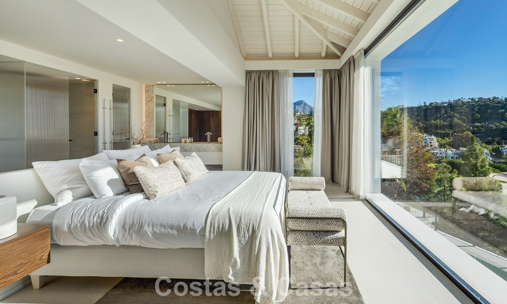 Luxueuze klasse-villa te koop met panoramisch uitzicht, grenzend aan de golfbaan in Marbella - Benahavis 791592