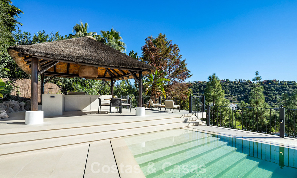 Luxueuze klasse-villa te koop met panoramisch uitzicht, grenzend aan de golfbaan in Marbella - Benahavis 791606