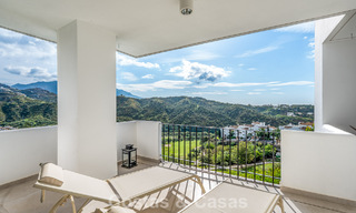 Instapklaar, luxe appartement te koop met prachtig uitzicht in een prestigieuze golfenclave van La Quinta in Benahavis - Marbella 791521 