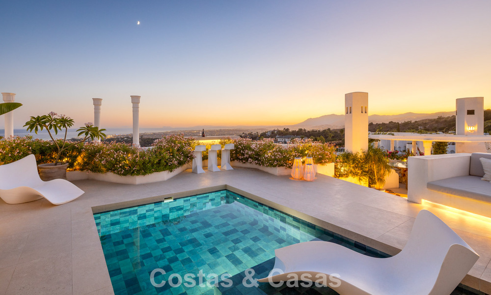 Exclusief duplex penthouse met privézwembad en panoramisch zeezicht te koop in Marbella’s Golden Mile 791645