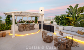 Exclusief duplex penthouse met privézwembad en panoramisch zeezicht te koop in Marbella’s Golden Mile 791654 