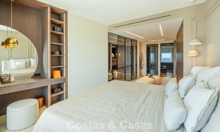 Exclusief duplex penthouse met privézwembad en panoramisch zeezicht te koop in Marbella’s Golden Mile 791663 