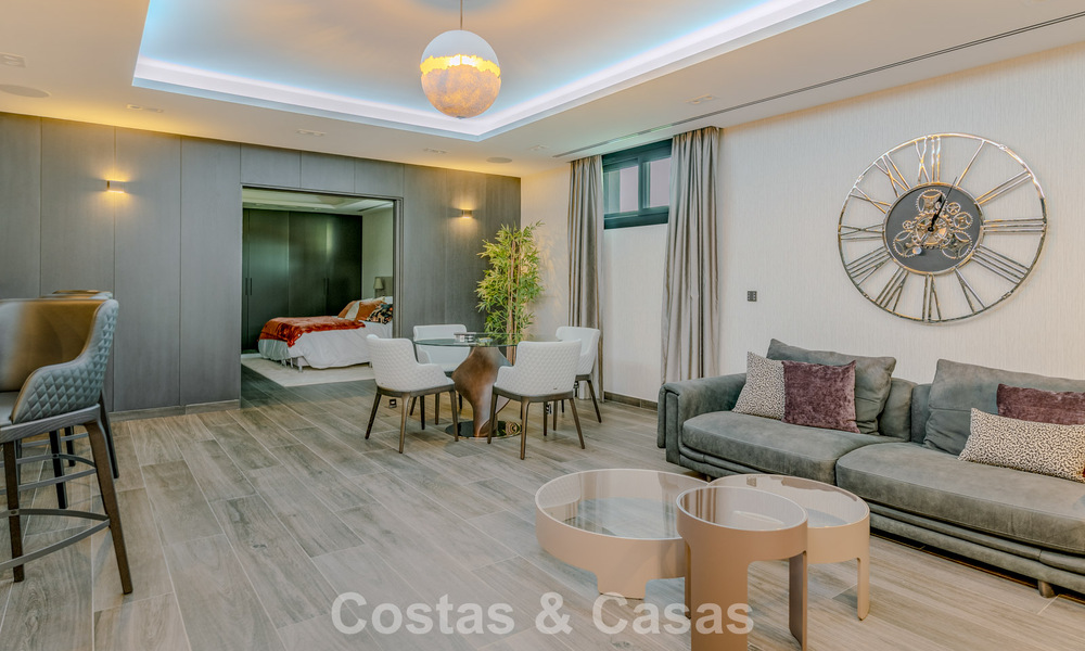 Gloednieuwe, moderne luxevilla met zeezicht te koop in een golfresort in Mijas, Costa del Sol 791674