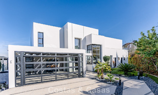 Gloednieuwe, moderne luxevilla met zeezicht te koop in een golfresort in Mijas, Costa del Sol 791686 