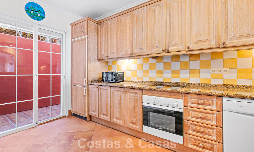 Instapklaar, royaal appartement met panoramisch zeezicht te koop in Benahavis - Marbella 791742