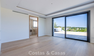 Gloednieuwe luxe villa met een geavanceerd hedendaags design te koop in Sotogrande Alto, Costa del Sol 791844 