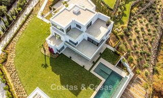Gloednieuwe luxe villa met een geavanceerd hedendaags design te koop in Sotogrande Alto, Costa del Sol 791854 